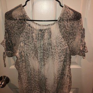 Grey & White Leopard Print Blouse w/ Ties on Sleev